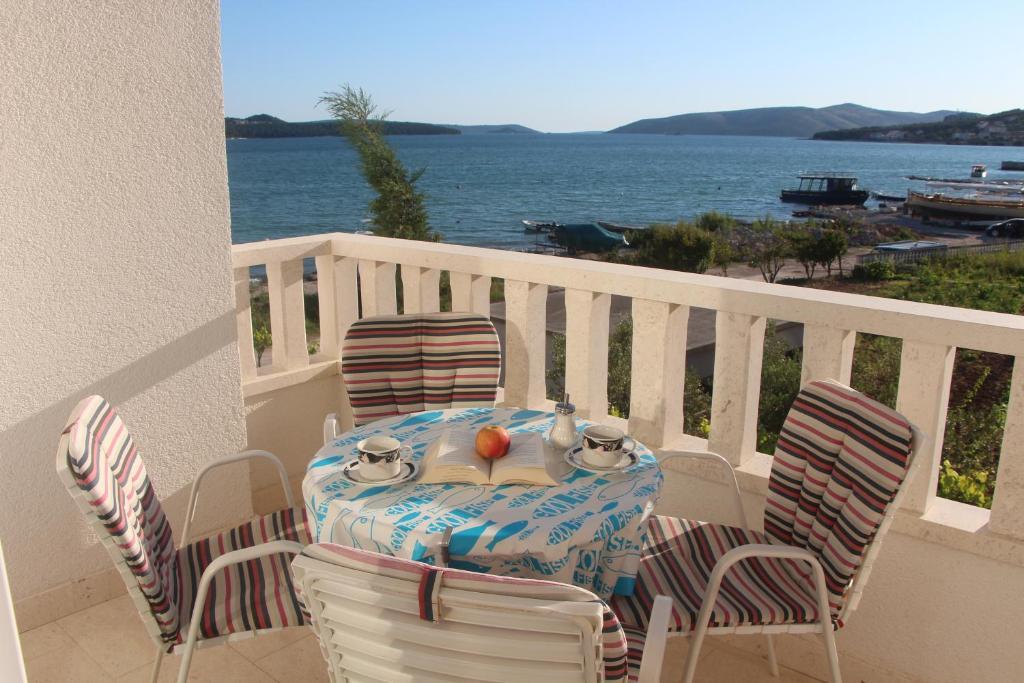 Apartments Amor Trogir Chambre photo